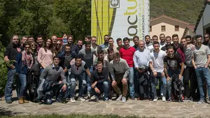 Jugadores, técnicos, directivos y empleados de Osasuna cogen fuerzas en una comida una vez consumado el descenso