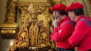 La misa del quinto peldaño de San Fermín rendirá un homenaje al trabajo de la Policía Foral