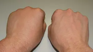 Sobrecogedor caso de abusos sexuales a una niña: descubierto el pedófilo por una foto en la que se veía su mano