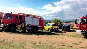 Heridos graves dos niños de 6 y 9 años tras explotar un castillo hinchable en un restaurante