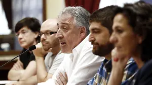 Tras el 'portazo' de Aranzadi, el alcalde Asirón nombra a los nuevos concejales de barrio 