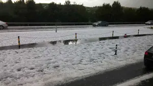 Las tormentas abren paso al granizo en Navarra: piedras de hasta 6 centímetros en Lerín, Garínoain y Carcastillo