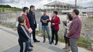Educación busca una solución ante la paralización de las obras de ampliación del colegio de Buztintxuri