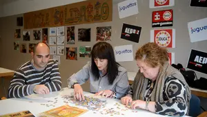 Mutilva acoge este fin de semana un reto solidario para armar un puzzle de 12.000 piezas en sólo 27 horas