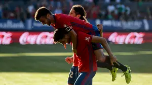 Final apoteósico en El Sadar: así ha ganado Osasuna al Granada para brindar un triunfo a su afición