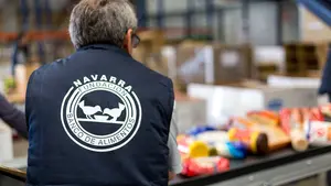 Nueva inversión solidaria: el Ayuntamiento de Pamplona aporta 40.000 euros al Banco de Alimentos 