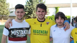 El portero del Izarra, Aitor Navarro, asegura que "las maneras de irse no son las mejores por la puerta de atrás"