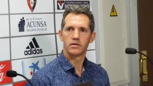 Ion Andoni Goikoetxea también sale de Tajonar, después de apoyar a José Manuel Mateo en su despedida