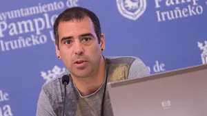 La Justicia apremia a Asirón para que ejecute el fallo contra la contratación ilegal de Floren Luqui (EH Bildu)