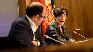 Ayerdi contradice las palabras de la portavoz de su propio Gobierno sobre el tren en Navarra: "Aspiramos a un corredor potente"