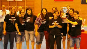 Los equipos Mendialdea y Kirol Sport se proclaman campeones de Copa en el polideportivo de Caparroso