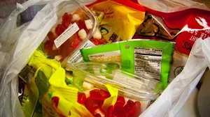 Vendían droga en su tienda de chucherías en Pamplona: condenada una pareja a trabajos para la comunidad