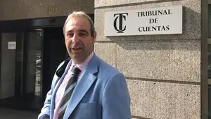 La acusación: "Se confiaba en que los concejales no falsearan las citas, las reuniones de Barkos no son veraces"