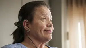 Navarra "consolida" su programa de implantes cocleares: 61 personas beneficiadas