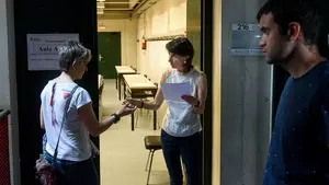 En imágenes: la tensión contenida de los opositores que optan a entrar en el servicio de bomberos de Navarra