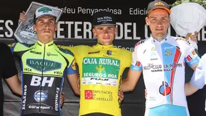 El equipo Caja Rural suma otra victoria con Álvaro Cuadros en la general de la Volta a Castellón