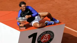Rafa Nadal se hace inmortal en París: consigue su décimo título en Roland Garros arrasando en la final