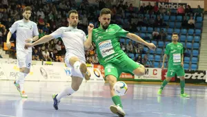 El madrileño Rafa Usín continuará una temporada más en el Magna Gurpea, después de marcar treinta goles