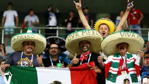 Dos aficionados de México son expulsados del estadio por gritar "Eh, puto" al portero de Nueva Zelanda
