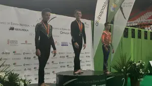 El gimnasta navarro Ander Olcoz se ha proclamado campeón de España junior de gimnasia rítmica en Valencia
