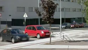 La última maniobra de los 'amigos de lo ajeno': roban tres aparcabicis en plena noche en Sarriguren