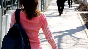 Detenido un hombre tras enseñar los genitales por la calle a dos adolescentes: "Llevaban pantalones provocativos y no me pude controlar"