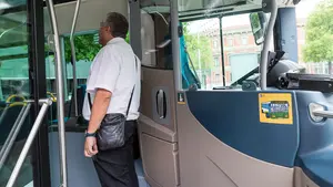 Las villavesas confirman su tendencia al alza y superan ya los 38 millones de viajes en un año