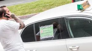 Las asociaciones de taxistas rechazan los cambios que prevé el Gobierno en la ley foral que regula el sector