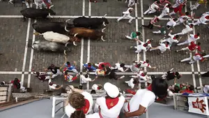 Imputado un vecino de Pamplona por estafar a turistas en el alquiler de balcones para ver los encierros de San Fermín