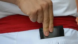 Un hallazgo suculento: entregan en la polic&iacute;a una cartera perdida que conten&iacute;a 1.100 euros en met&aacute;lico