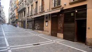 Se busca al agresor que ha atacado al dueño de un bar del Casco Antiguo de Pamplona, con lesiones en el rostro
