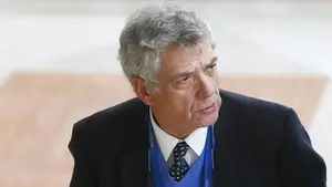 La Guardia Civil detiene a Villar, al presidente de la Federación de Fútbol, a su hijo y su vicepresidente por el desvío de fondos