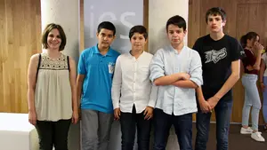  Un grupo de alumnos del IES Ibaialde de Burlada ganan un concurso nacional de estadística para estudiantes 