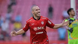 Xisco Jim&eacute;nez ficha por Osasuna: el refuerzo para la delantera rojilla llega desde la liga tailandesa