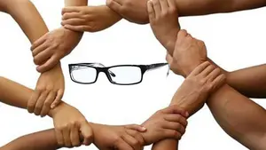 La iniciativa 'Ver para Crecer' hará revisiones ópticas y donará gafas gratuitas a los más necesitados en Pamplona