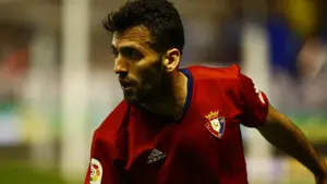 Osasuna rescinde su relación contractual con el defensa Juan Fuentes, que firmó por dos temporadas