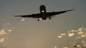 'Estar en las nubes' a bajos precios: Iberia anuncia vuelos desde 25 euros para arrancar el año