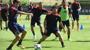 Los rojillos viven una nueva jornada de entrenamientos en Boltaña de cara a su tercer partido de pretemporada