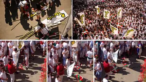 La ikurriña, por los suelos tras el chupinazo de Tafalla: los jóvenes que la ondean frente al Consistorio terminan pisoteándola