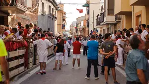 Ribaforada suspende las fiestas tras morir una vecina en el baile de la comida popular