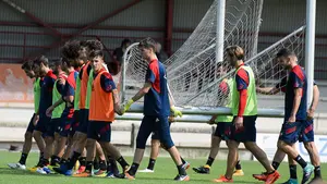 Osasuna recibirá al Huesca con las bajas de Oier Sanjurjo, Miguel Flaño, Tano Bonnin y Miguel Olavide