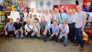 Osasuna dice que sí pagará la comida de los veteranos, que se mostraron molestos por el trato del club en los 50 años de El Sadar