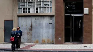 Pamplona organiza paseos para mayores en Santa María la Real para detectar problemas de accesibilidad