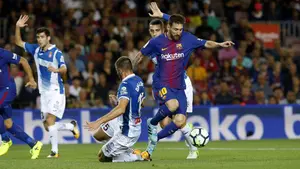 Nuevo hat trick: los tres goles de Leo Messi deciden el derbi catalán ante el Espanyol en el Camp Nou