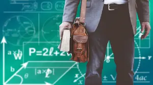 Críticas a la gran oferta de plazas en euskera para la OPE de maestro de Secundaria y FP en Navarra