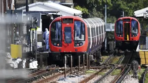 Detienen a un joven de 18 años relacionado con el atentado en el metro de Londres que provocó decenas de heridos