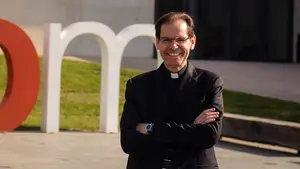 El pamplonés Alejandro Pardo, del cine al sacerdocio: "Es fácil responder afirmativamente cuando notas que el Señor te llama"