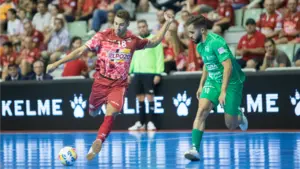 Espectacular triunfo de Osasuna Magna: los de Irurtzun superan con autoridad a El Pozo en la pista murciana