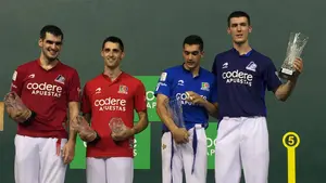 El navarro Ioseba Ezkurdia y Albisu pierden la final del torneo de San Mateo disputada en el frontón Adarraga