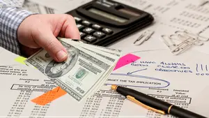 Dos a&ntilde;os de prisi&oacute;n para el contable de una comunidad de regantes ribera por embolsarse 13.000 &euro; de 'sueldo extra'